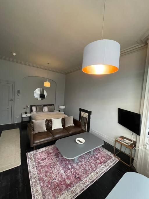 Elegant Studio In Central Hove - 5 Min Walk To Beach - 10 Min To Hove Exterior foto