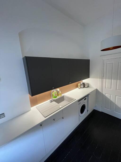 Elegant Studio In Central Hove - 5 Min Walk To Beach - 10 Min To Hove Exterior foto