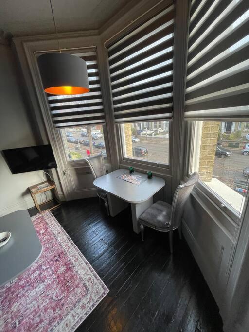 Elegant Studio In Central Hove - 5 Min Walk To Beach - 10 Min To Hove Exterior foto