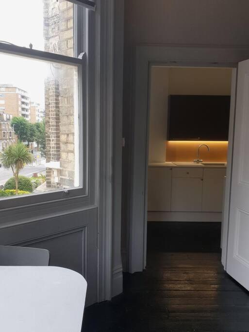 Elegant Studio In Central Hove - 5 Min Walk To Beach - 10 Min To Hove Exterior foto