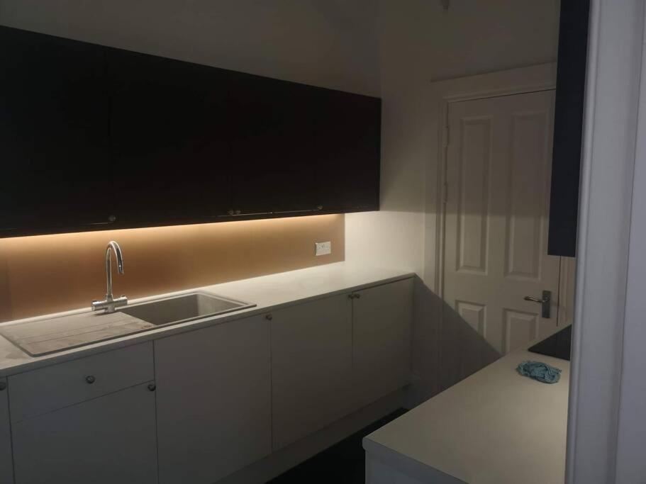 Elegant Studio In Central Hove - 5 Min Walk To Beach - 10 Min To Hove Exterior foto